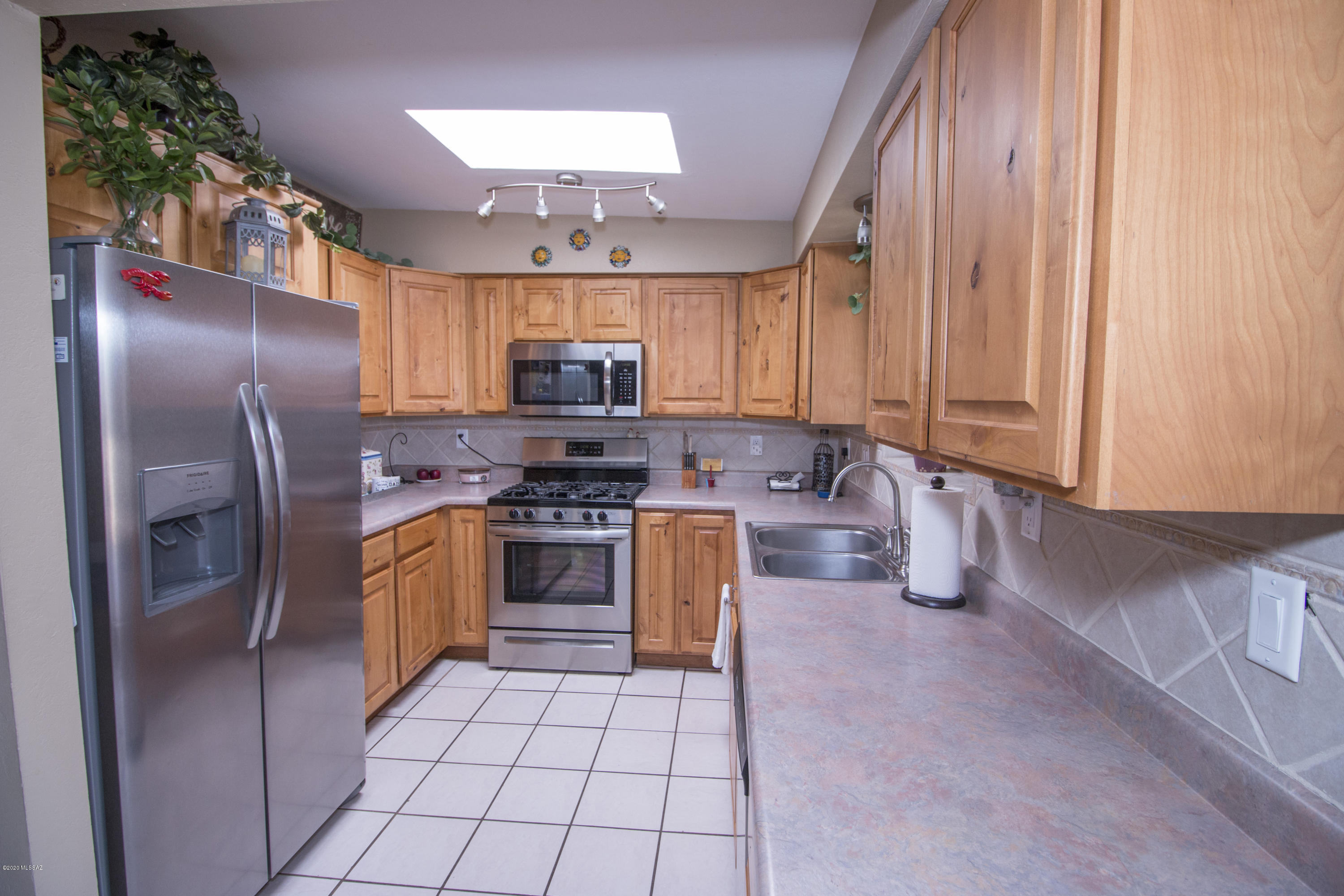 7431 North Rae Avenue Tucson, AZ 85741 - Photo 4 of 25 Gallery Image 4