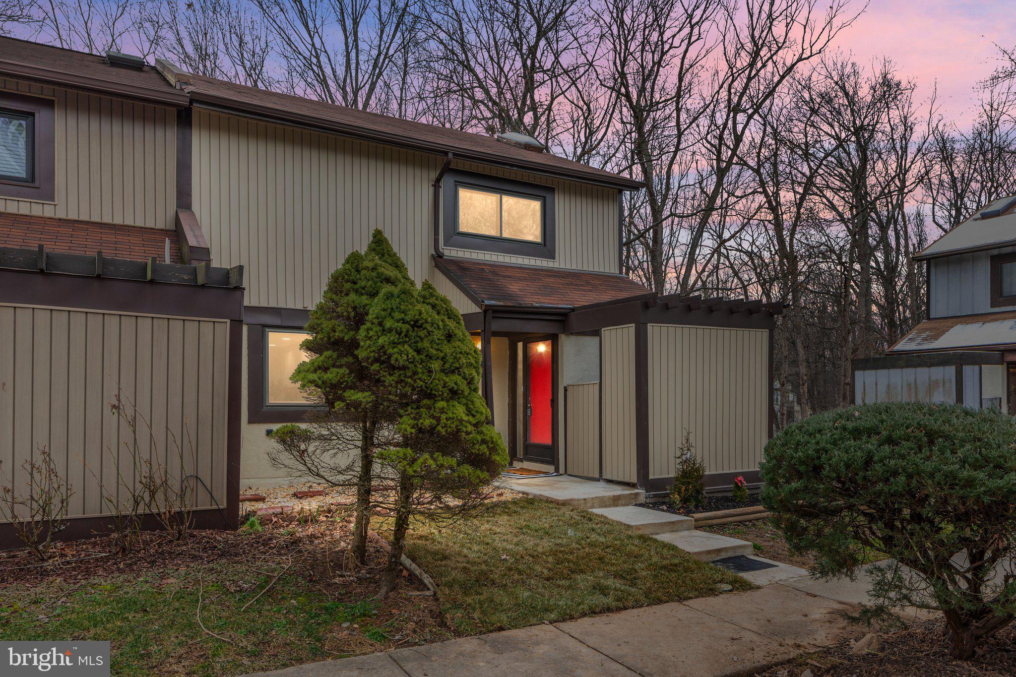 2271 Wheelwright Court Reston, VA 20191 - Photo 1 of 33 Welcome to 2271 Wheelwright Ct!