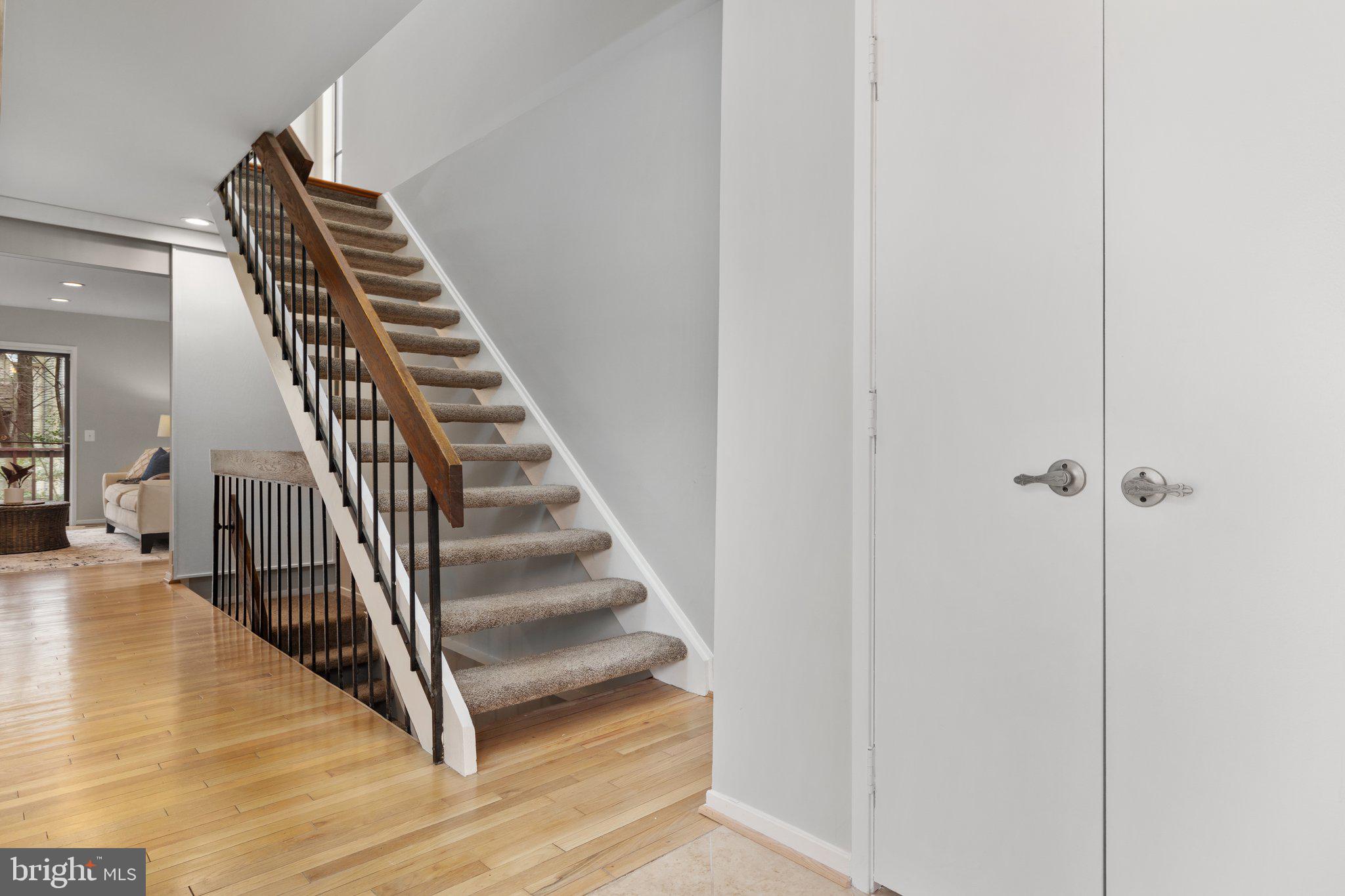 2271 Wheelwright Court Reston, VA 20191 - Photo 18 of 33 Upstairs