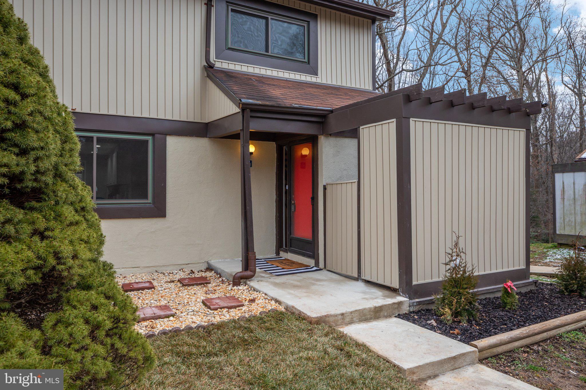 2271 Wheelwright Court Reston, VA 20191 - Photo 2 of 33 Exterior front