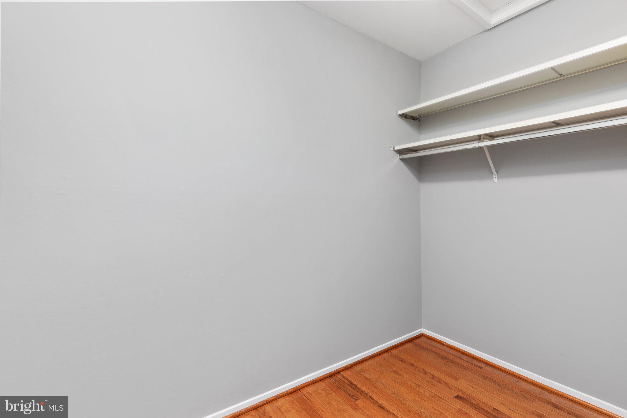2271 Wheelwright Court Reston, VA 20191 - Photo 21 of 33 Primary walk in closet