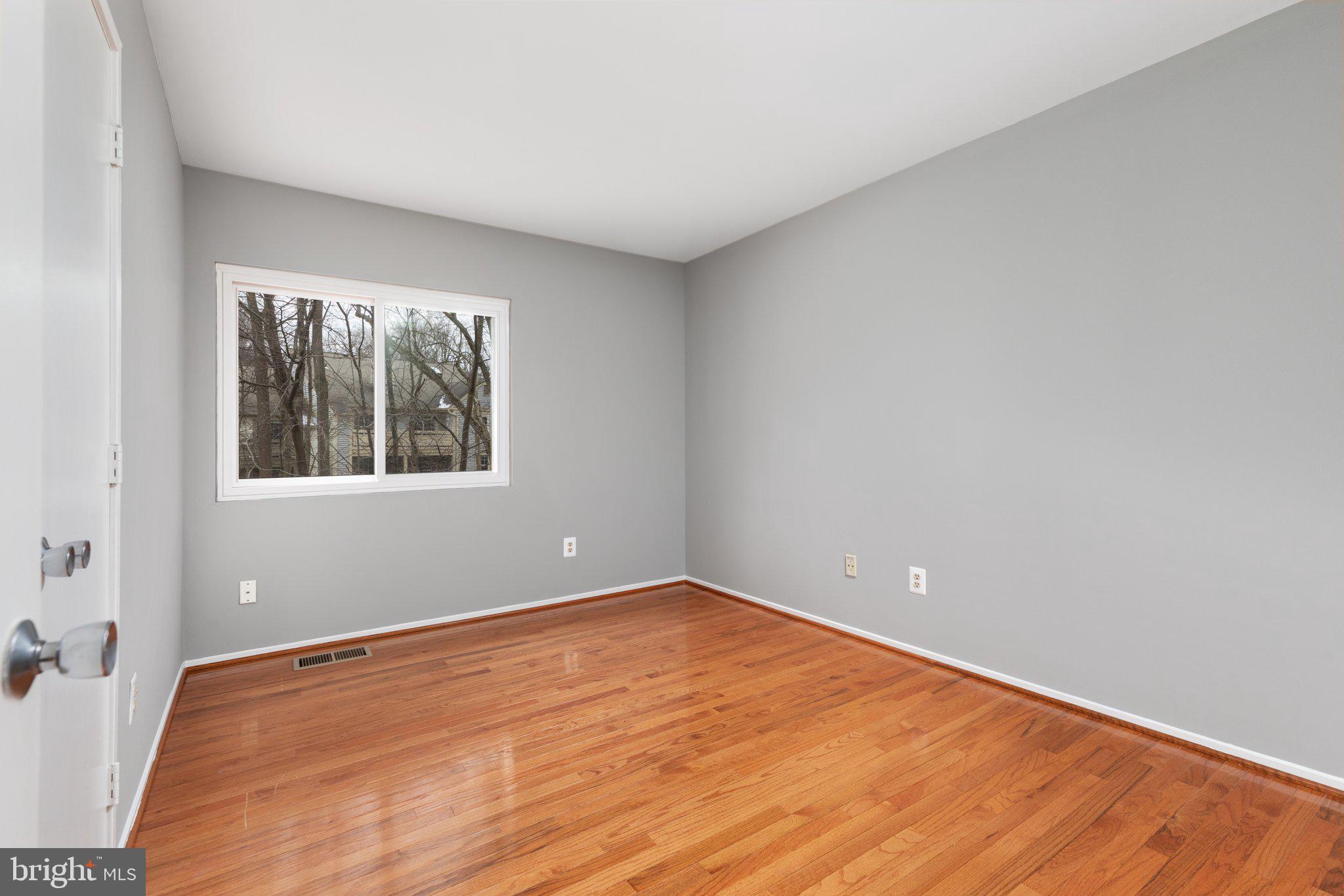 2271 Wheelwright Court Reston, VA 20191 - Photo 24 of 33 Bedroom 3