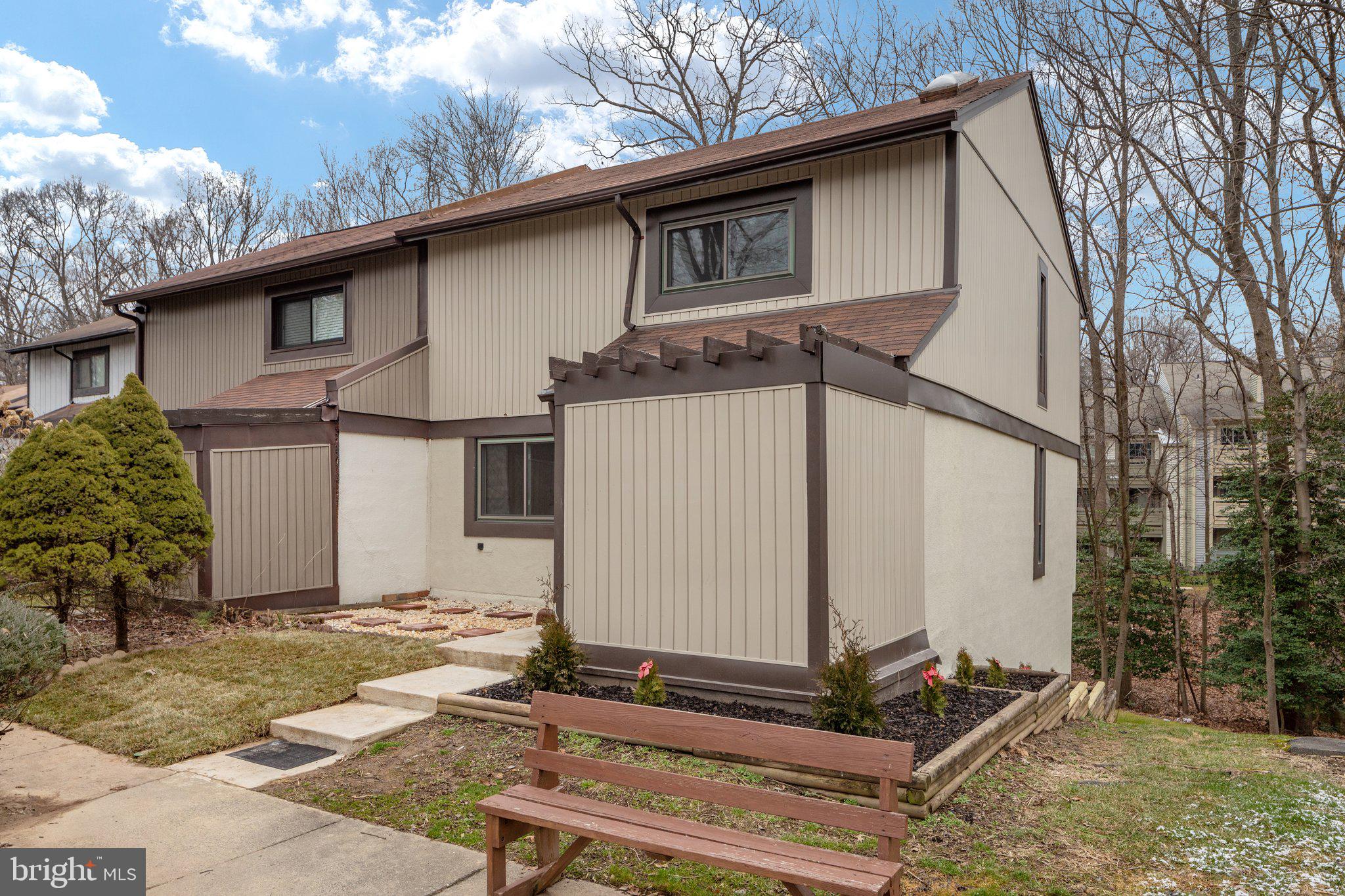 2271 Wheelwright Court Reston, VA 20191 - Photo 3 of 33 Exterior front