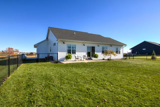 $495,000 | N4571 933rd Street, Elk Mound, WI 54739