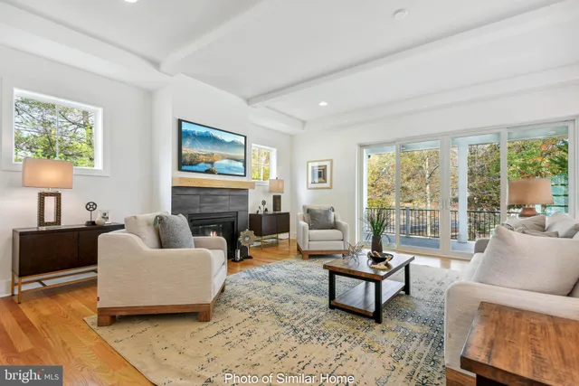 $2,199,000 | 7703 Lunceford Lane, Falls Church, VA 22043