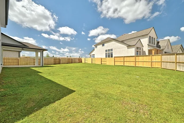 $624,494 | 100 Cloverton Crescent, Hutto, TX 78634