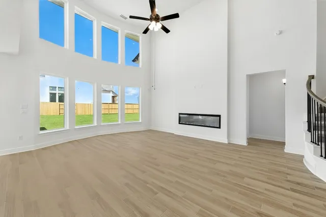 $624,494 | 100 Cloverton Crescent, Hutto, TX 78634