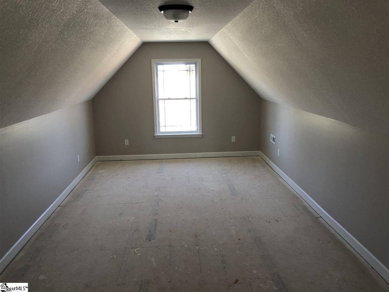 1382 Satterfield Road Greer, SC 29651 - Photo 7 of 11 Gallery Image 7