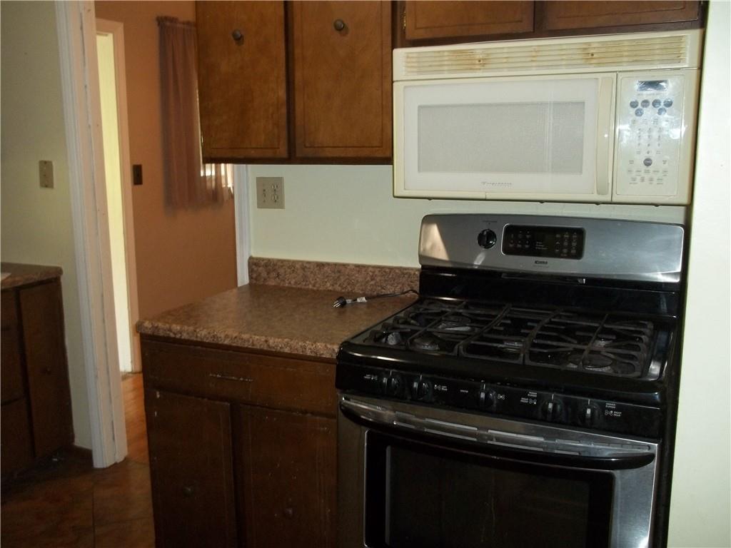 243 Byron Road Pittsburgh, PA 15237 - Photo 12 of 37 Gallery Image 12