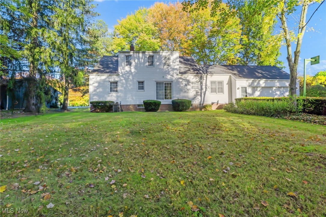 35690 Solon Road Solon, OH 44139 - Photo 4 of 44