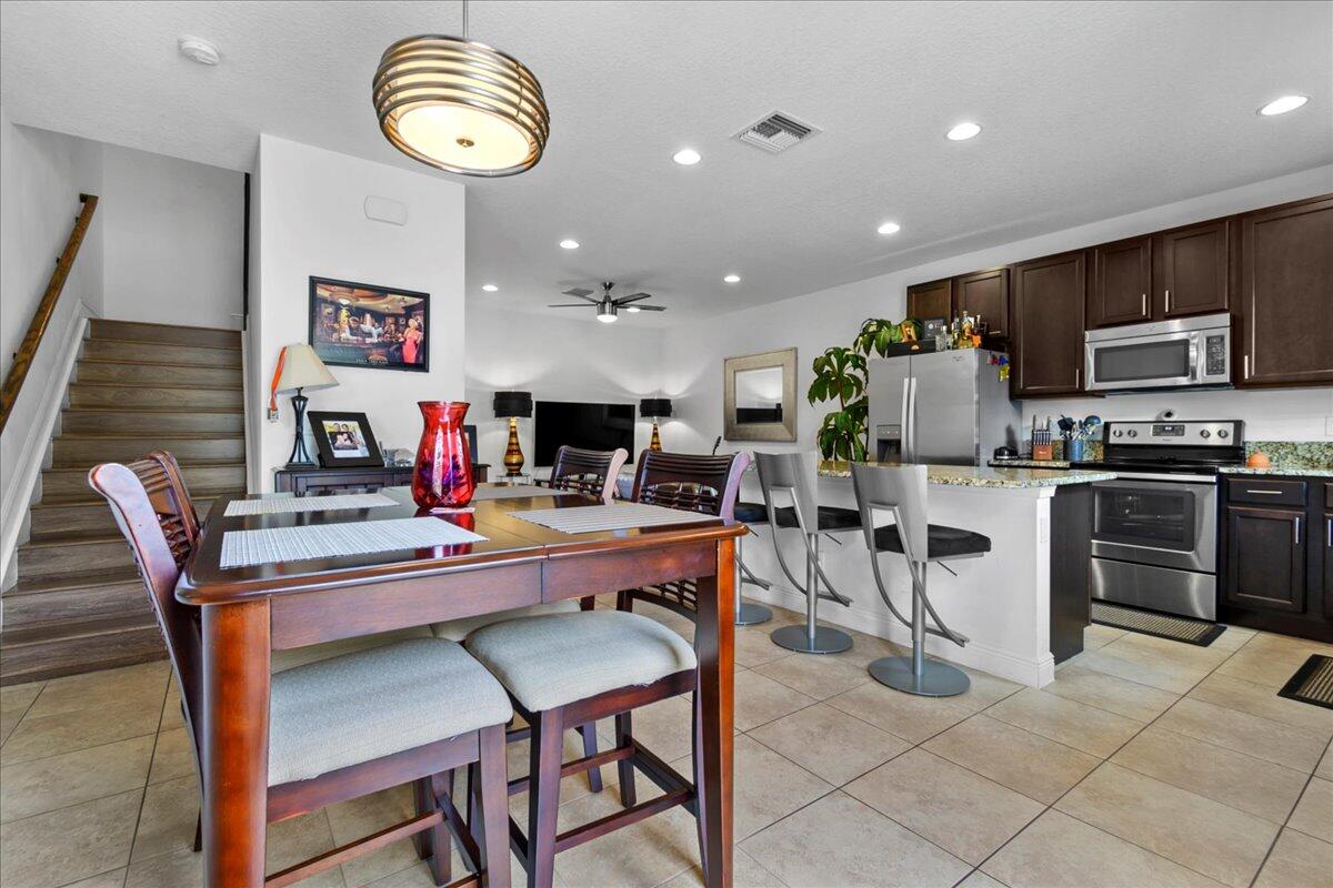3124 Waterside Circle Boynton Beach, FL 33435 - Photo 9 of 34 Dining Kitchen