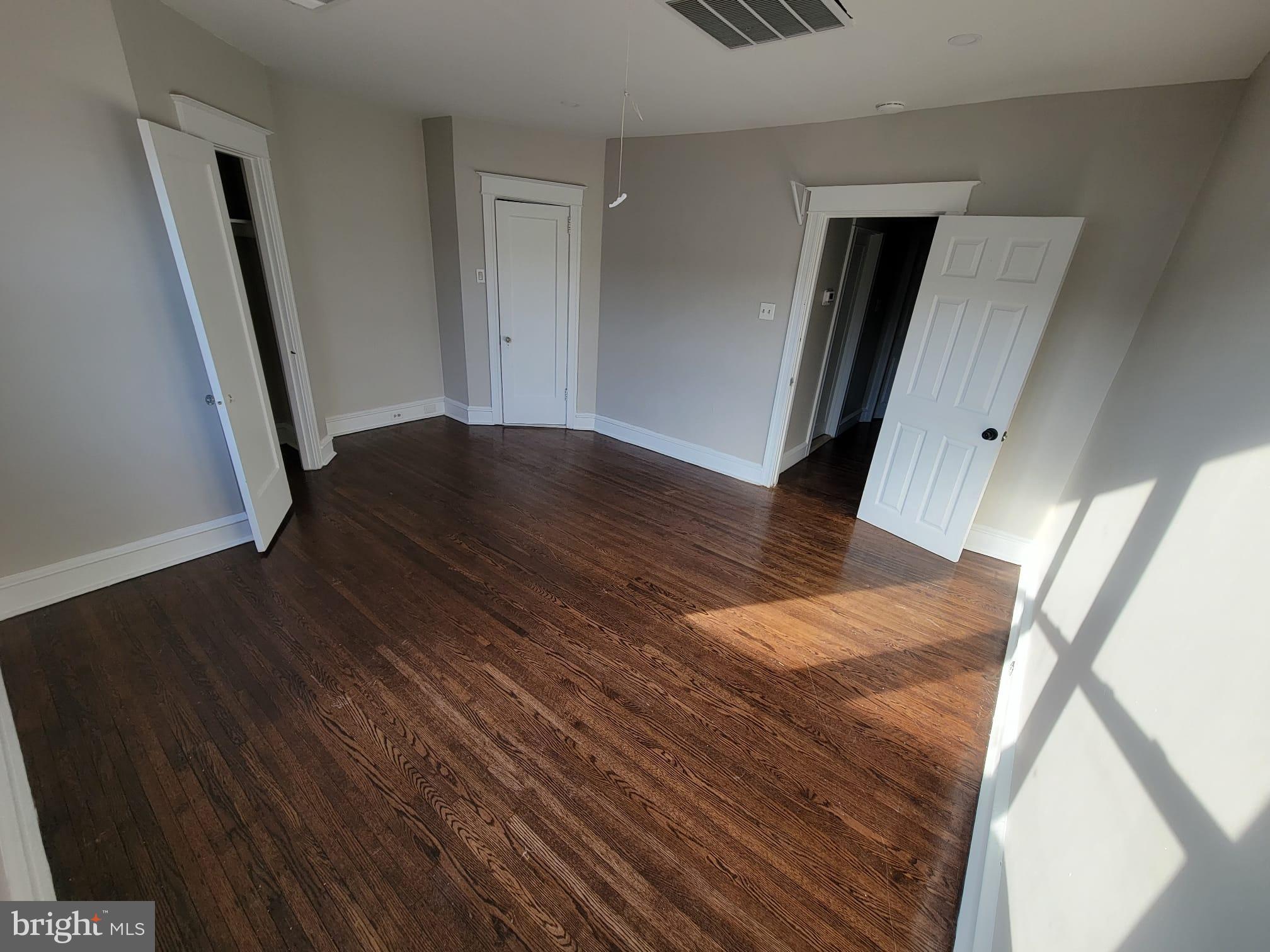 7243 Calvin Road Upper Darby, PA 19082 - Photo 20 of 29 a view of a living room