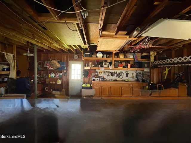 $429,400 | 26 Leona Drive, Pittsfield, MA 01201