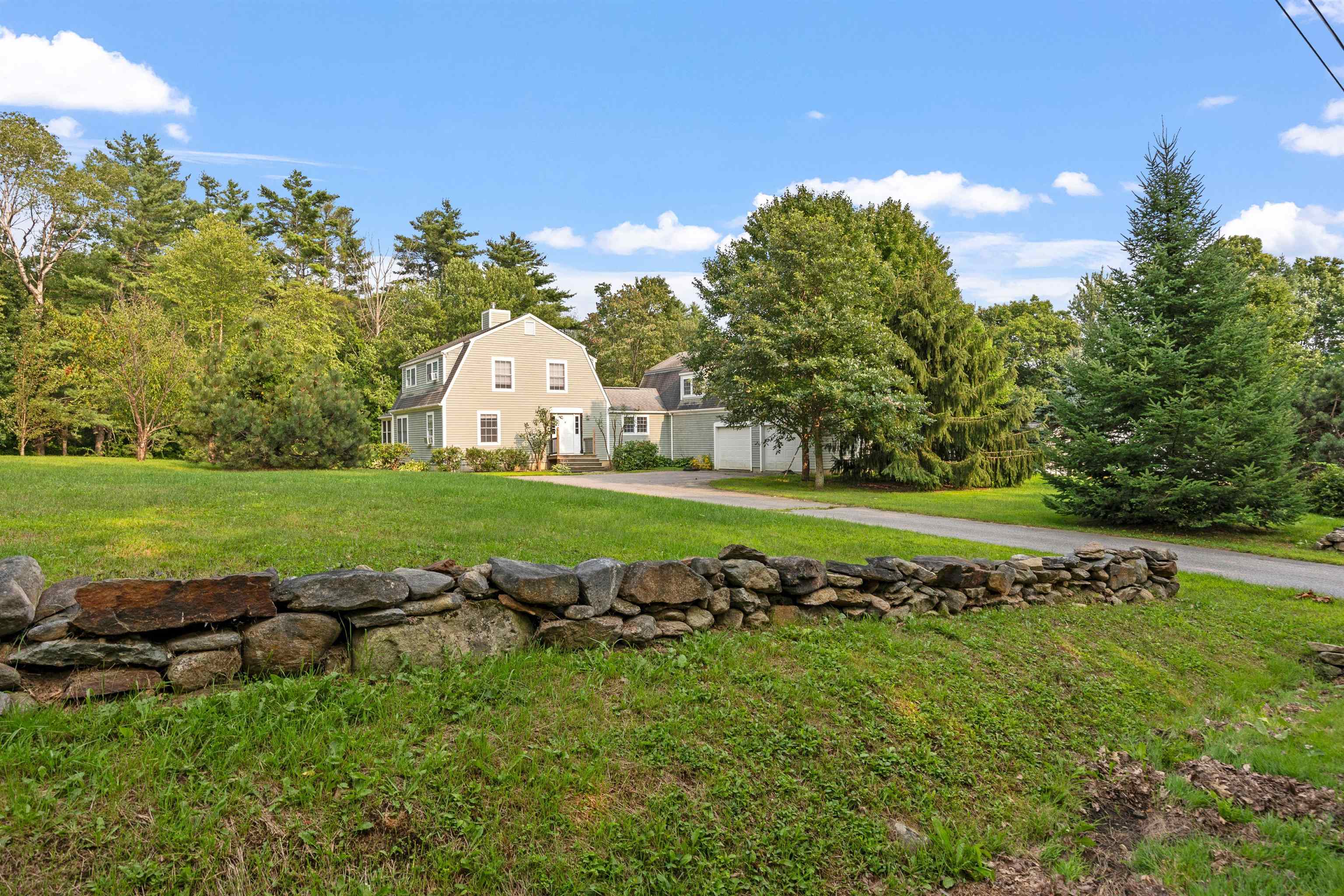 160 Reservoir Road Northfield, NH 03276 - Photo 1 of 40