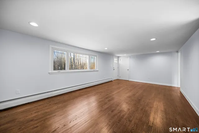 $344,900 | 29 Newell Hill Road, Ellington, CT 06029