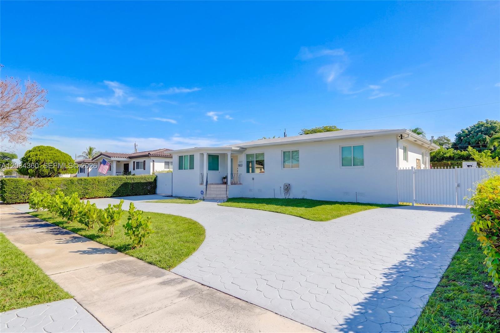 2131 Southwest 82nd Place Miami, FL 33155 - Photo 8 of 23