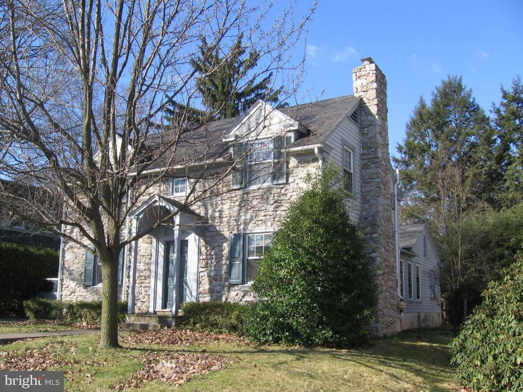 442 South Spruce Street Lititz, PA 17543 - Photo 1 of 8