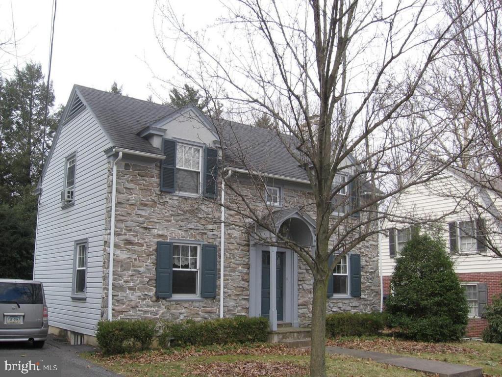 442 South Spruce Street Lititz, PA 17543 - Photo 4 of 8