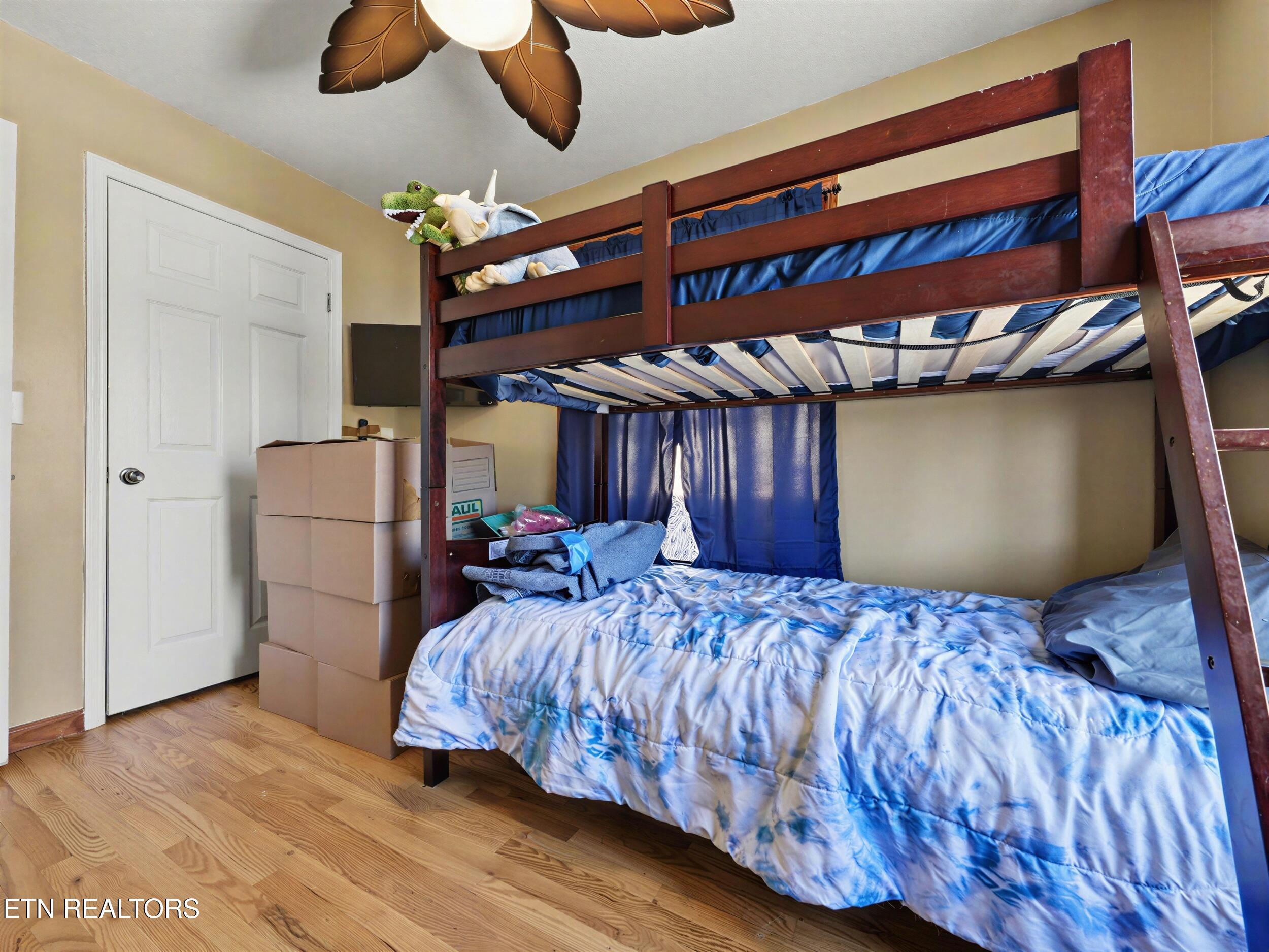 1738 Mountain Shores Road New Tazewell, TN 37825 - Photo 19 of 48 18_26