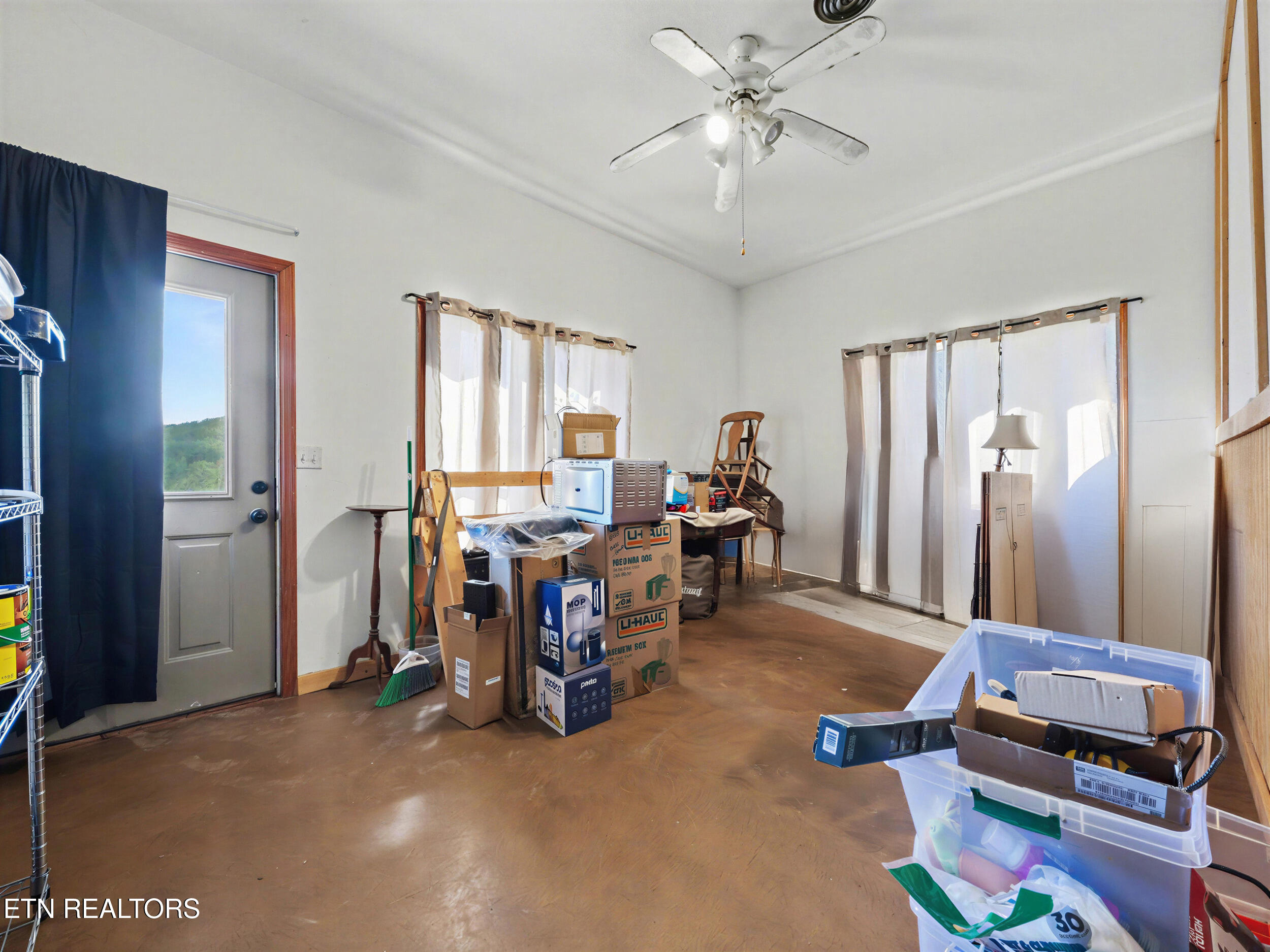 1738 Mountain Shores Road New Tazewell, TN 37825 - Photo 30 of 48 29_39