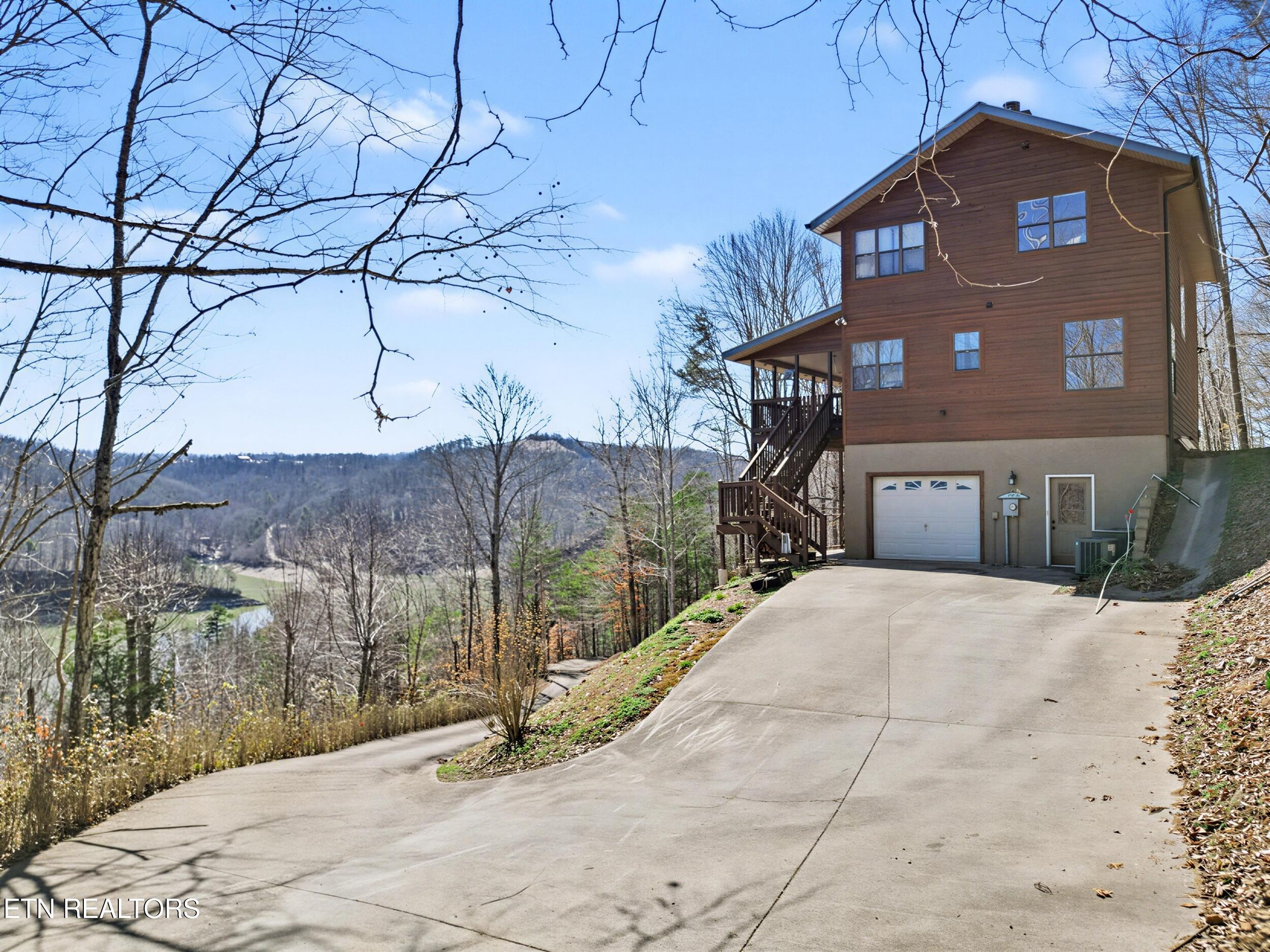 1738 Mountain Shores Road New Tazewell, TN 37825 - Photo 4 of 48 4_1