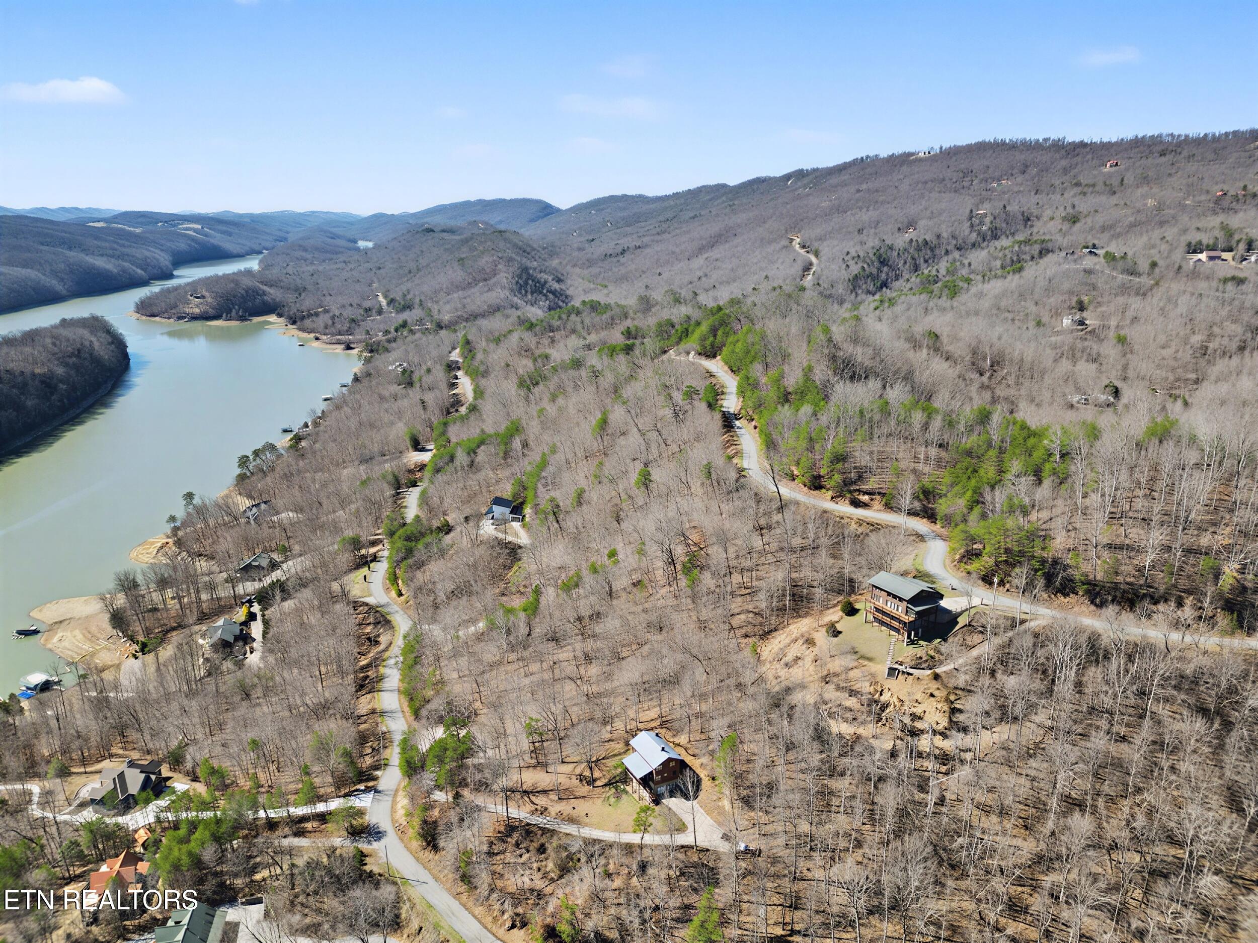 1738 Mountain Shores Road New Tazewell, TN 37825 - Photo 42 of 48 40_11