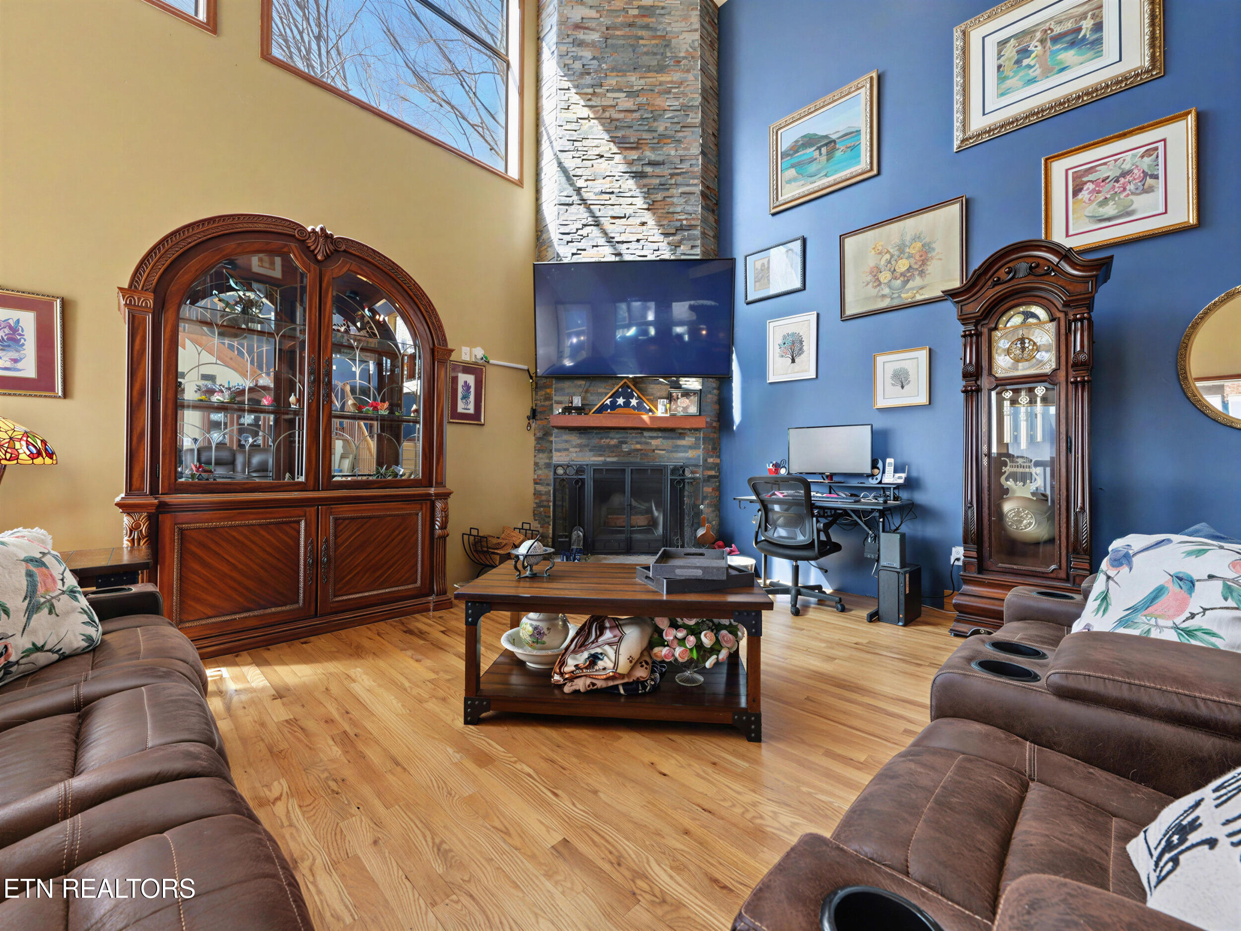 1738 Mountain Shores Road New Tazewell, TN 37825 - Photo 6 of 48 6_17