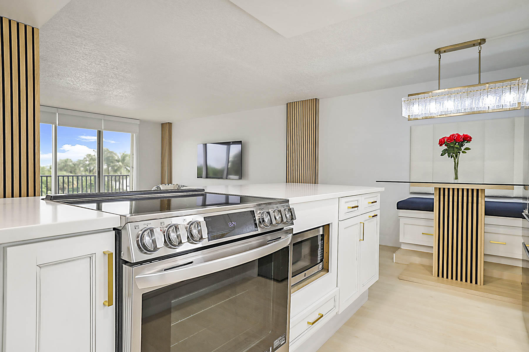 2121 North Ocean Boulevard, Unit 305W Boca Raton, FL 33431 - Photo 13 of 75 BEAUTIFUL MODERN KITCHEN