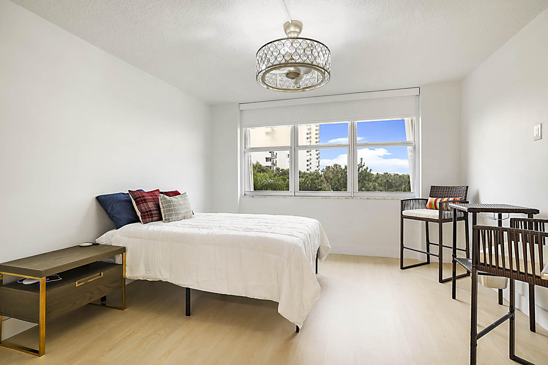 2121 North Ocean Boulevard, Unit 305W Boca Raton, FL 33431 - Photo 24 of 75 GUEST SUITE