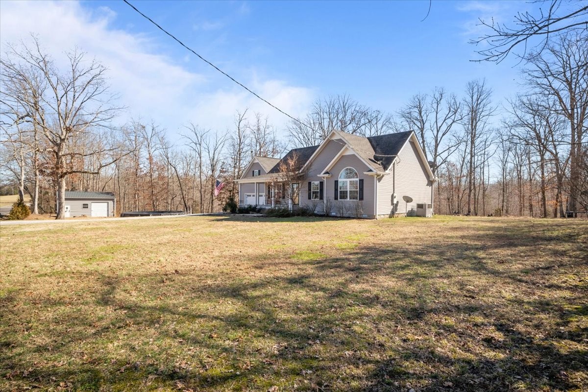 942 Old Stage Road Dickson, TN 37055 - Photo 38 of 39 Gallery Image 38