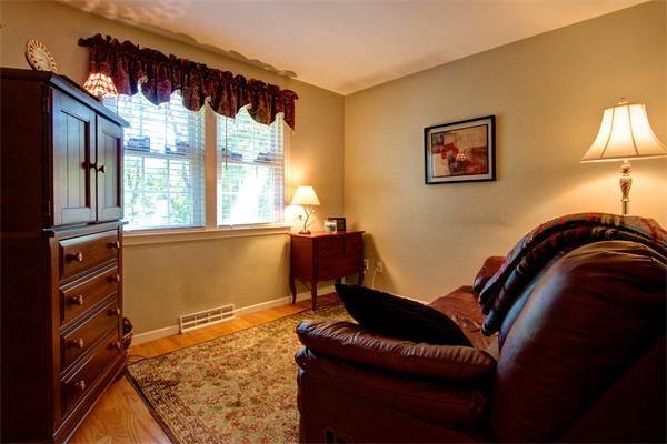 157 Shaw Farm Road Holliston, MA 01746 - Photo 14 of 17 Gallery Image 14