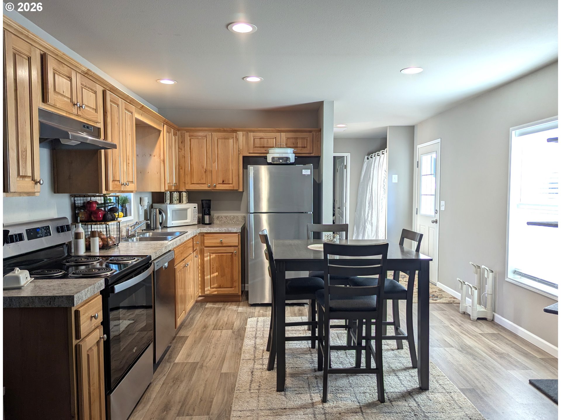 48232 Westoak Road Oakridge, OR 97463 - Photo 17 of 32