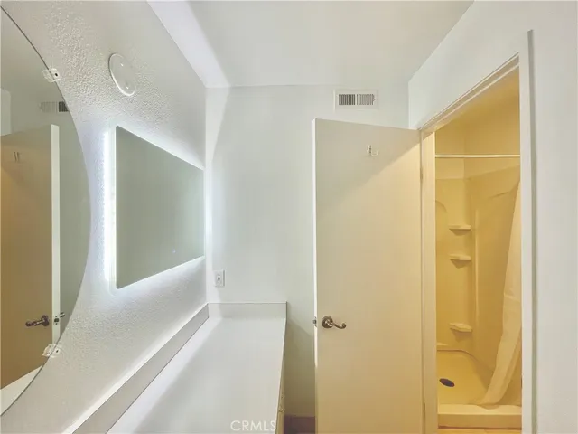 $3,400 | 134 Clearbrook, Irvine, CA 92614