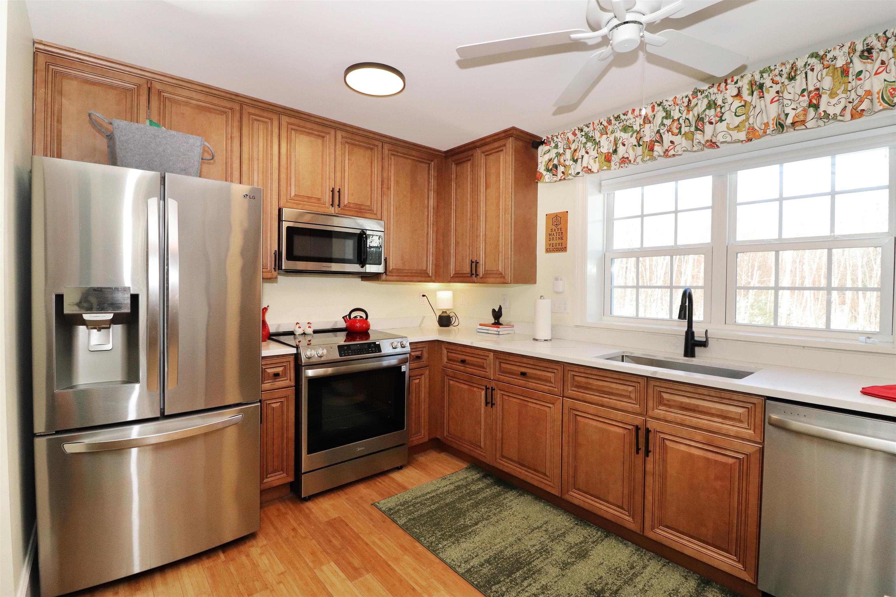 58 Breckenridge Way, Unit 31 Laconia, NH 03246 - Photo 10 of 16