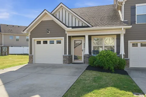 $340,000 | 4020 Commons Drive, Spring Hill, TN 37174