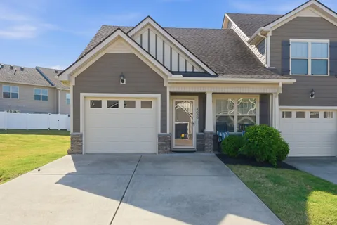 $340,000 | 4020 Commons Drive, Spring Hill, TN 37174