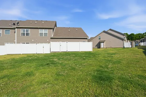 $340,000 | 4020 Commons Drive, Spring Hill, TN 37174