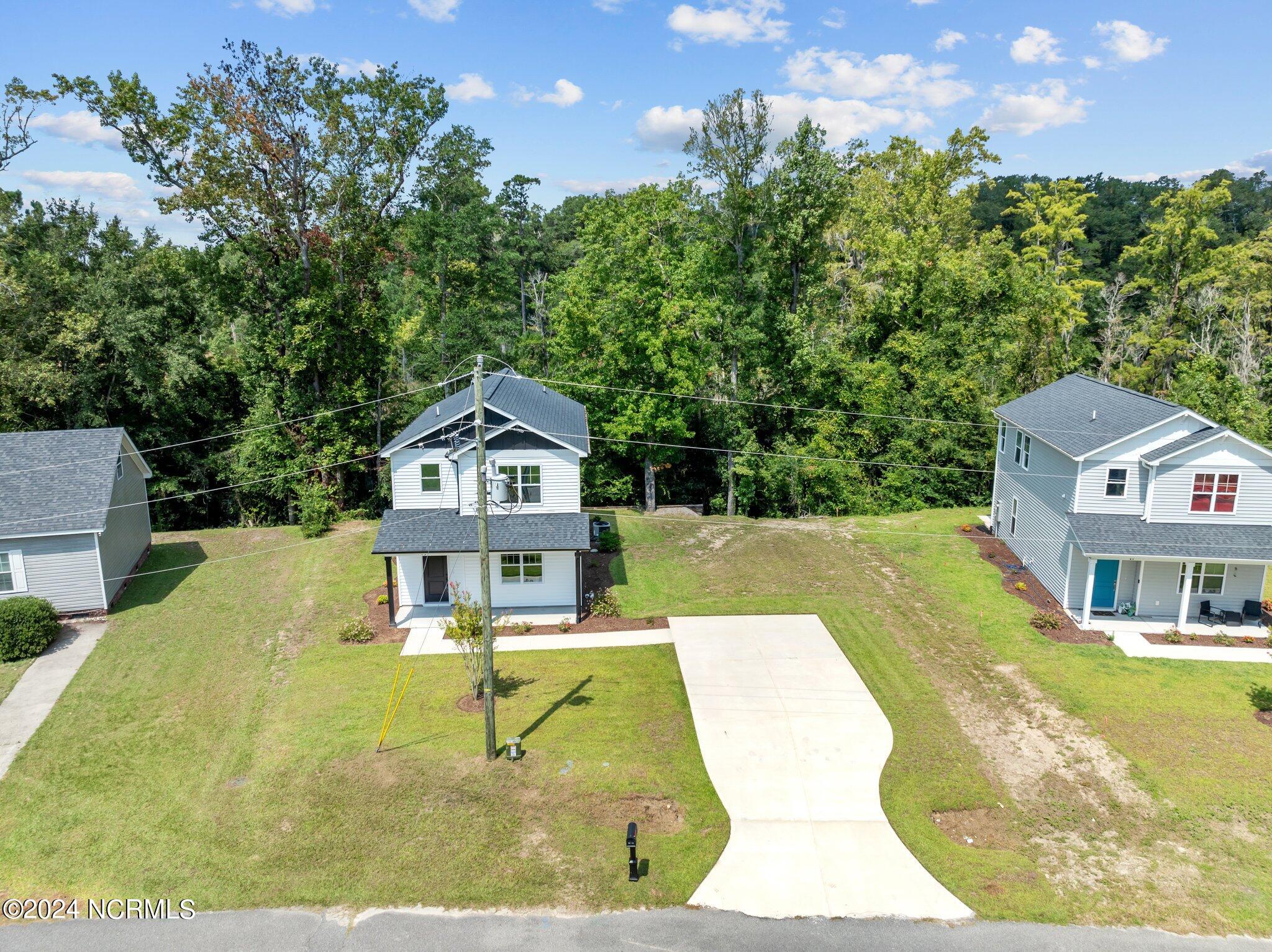 13 Little Creek Road Castle Hayne, NC 28429 - Photo 26 of 36 37-web-or-mls-Photo Aug 19 2024, 12 03 1