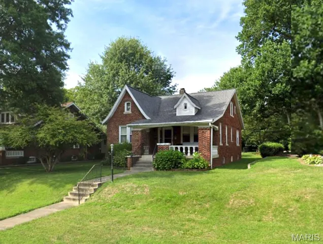 $1,900 | 533 South Pennsylvania Avenue, Belleville, IL 62220