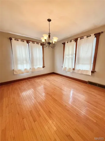 $1,900 | 533 South Pennsylvania Avenue, Belleville, IL 62220