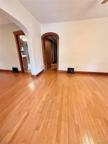 $1,900 | 533 South Pennsylvania Avenue, Belleville, IL 62220