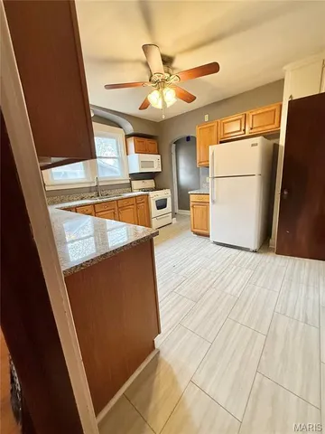 $1,900 | 533 South Pennsylvania Avenue, Belleville, IL 62220