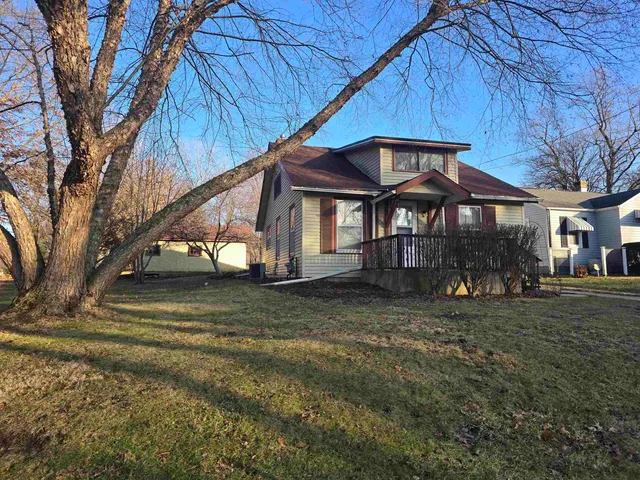 $95,000 | 320 Westmoreland Avenue, Rockford, IL 61102