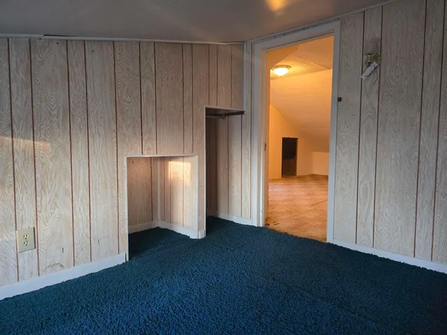 $95,000 | 320 Westmoreland Avenue, Rockford, IL 61102