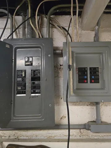 $95,000 | 320 Westmoreland Avenue, Rockford, IL 61102