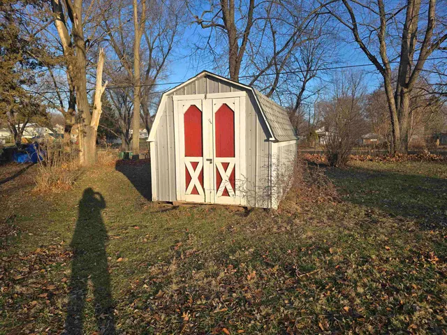 $95,000 | 320 Westmoreland Avenue, Rockford, IL 61102