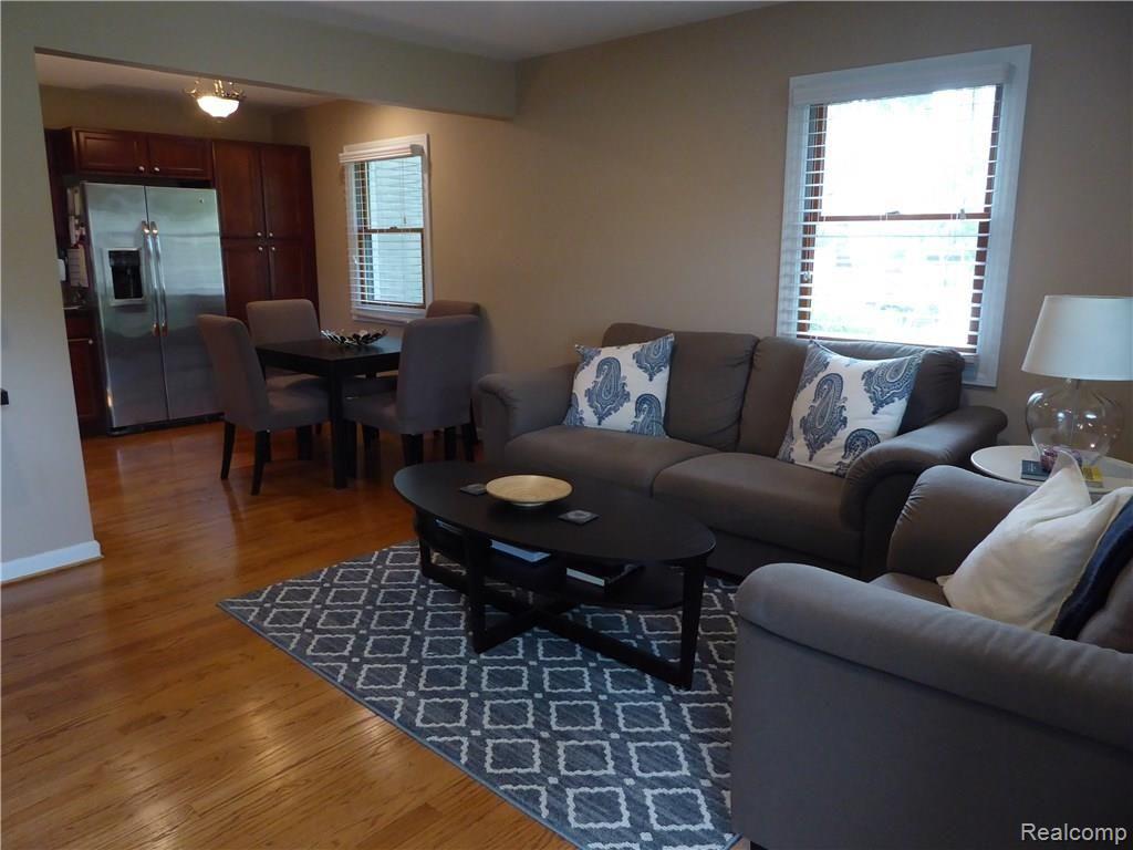 1920 Graefield Road, Unit 66 Birmingham, MI 48009 - Photo 7 of 25 187.JPG