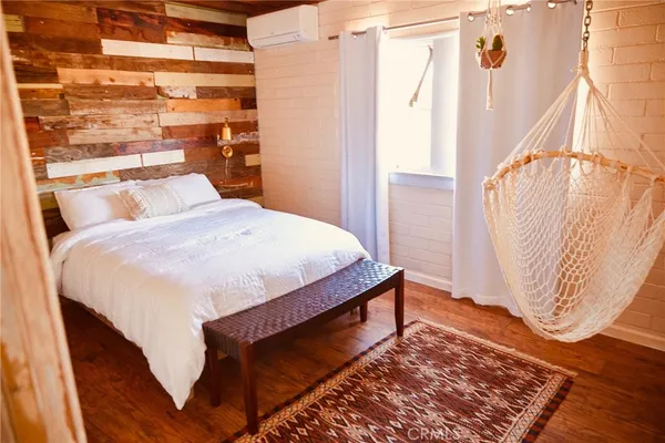 $2,600 | 61886 Calle Los Amigos, Joshua Tree, CA 92252