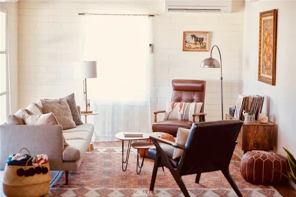 $2,600 | 61886 Calle Los Amigos, Joshua Tree, CA 92252