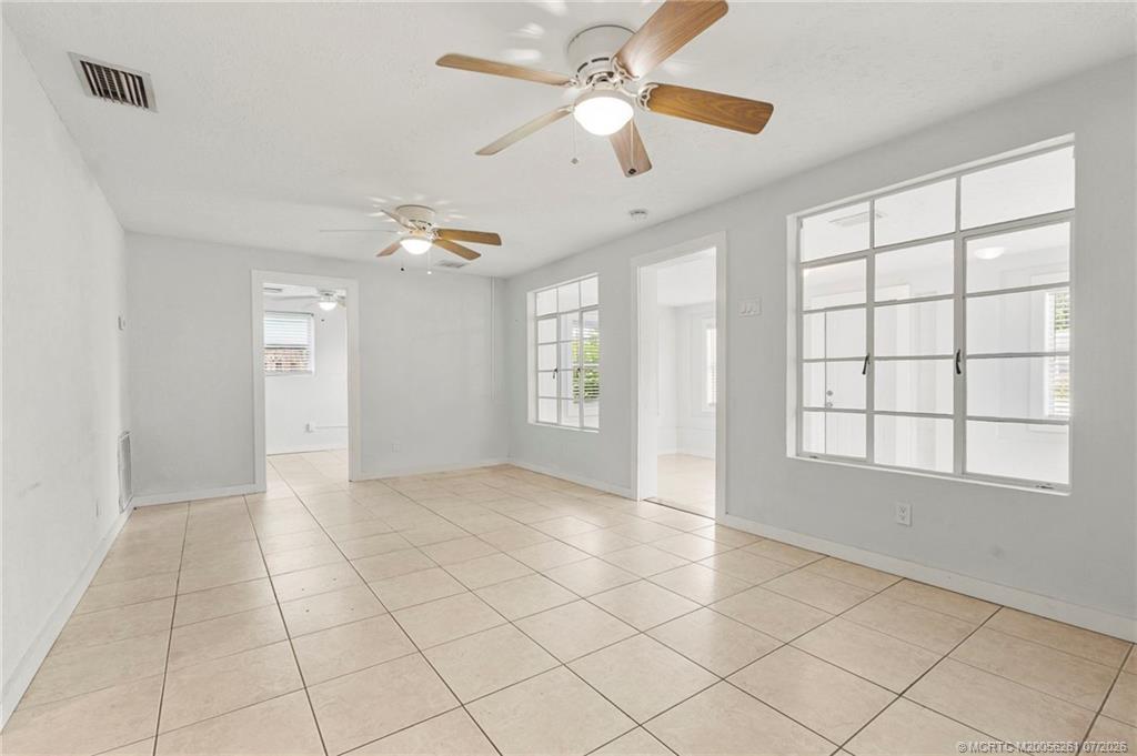 3915 Southeast Salerno Road Stuart, FL 34997 - Photo 18 of 40